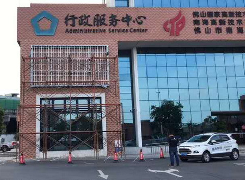 ����led��ʾ��