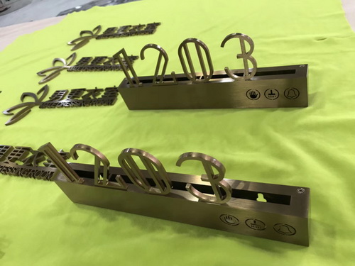 ��ɽ����ʶ����,�����ͷ��